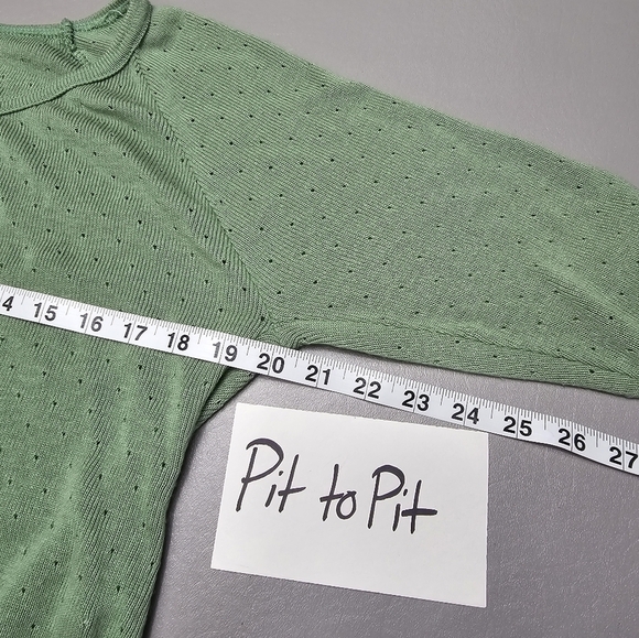 Kathy Ireland green shirt women's size medium - Picture 8 of 9